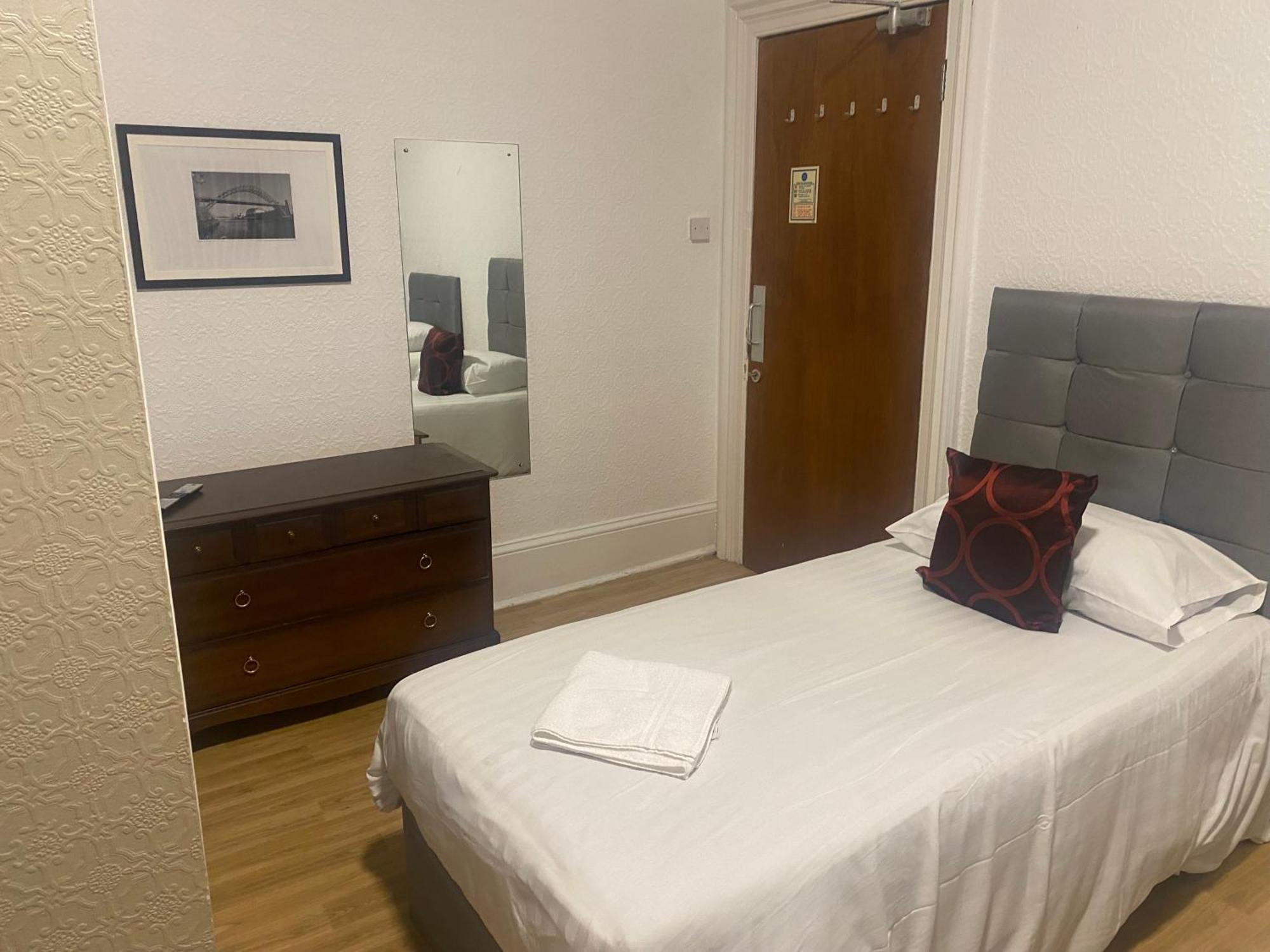 Clifton Hotel Newcastle Стая снимка